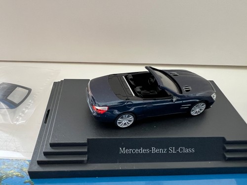 Herpa 1:87, Mercedes-Benz Classe SL, blu met., IMBALLO ORIGINALE, B6 696 0102. - Foto 8 di 10