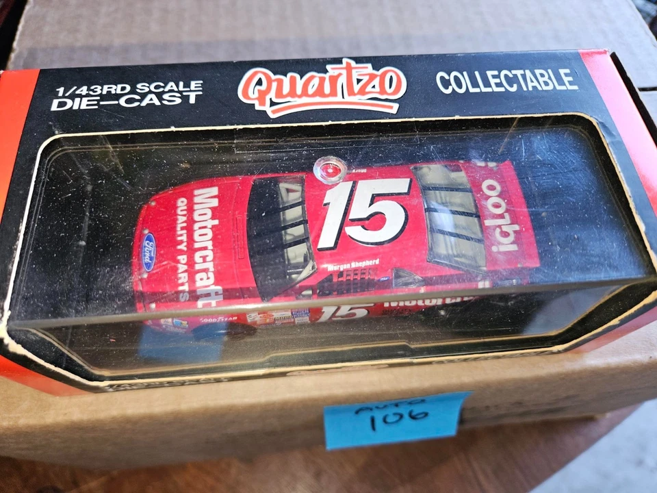 Ford Thunderbird 2021, Motorcraft, Morgan Shepherd, escala 1:43 Foto 4 de 4