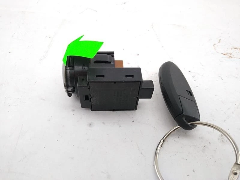 Nissan Leaf EV Hatchback Interior Start/Stop Switch & Key Fob Fits 2011-2012 - Image 3 of 4