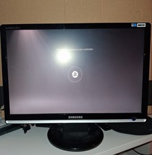 Samsung SyncMaster 226CW 22-inch LCD Monitor 1680 x 1050 HDMI VGA DVI Black