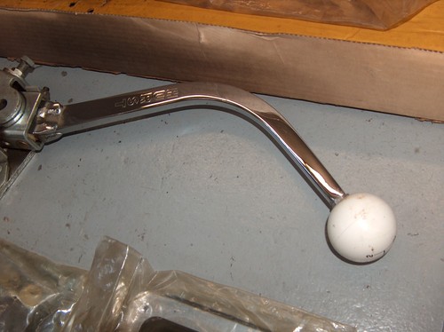 Ford Toploader Hurst Syncro/Loc Dual Pattern 3 Speed Shifter w/Linkage 290-6220 - Picture 13 of 22