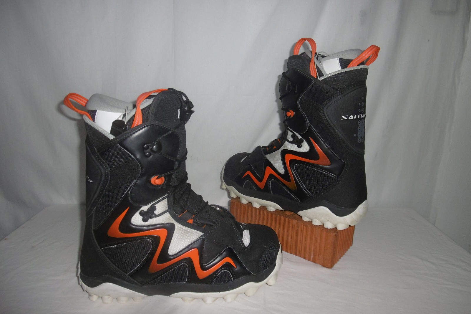 SALOMON " DIALOGUE " TOP SNOWBOARD BOOTS GR.: 48.