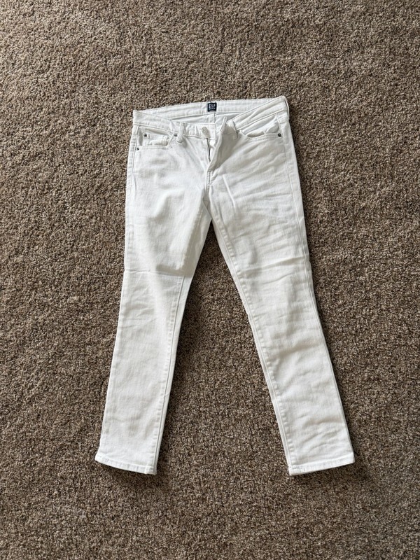 GAP Mid Rise Girlfriend Jeans, White Denim , Size 26