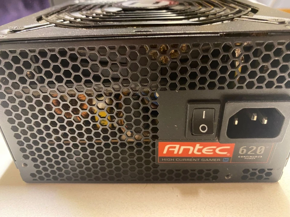 Antec HCG-620M 620W 80 Plus Bronze Gamer  Netzteil  -gebraucht- - Bild 2 von 4