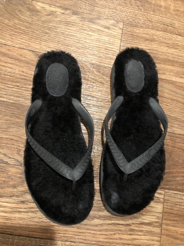 UGG Australia Womens 1684 Fluffy 
