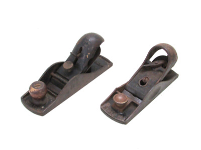 VINTAGE LOT OF 2 SMALL BLOCK PLANES, STANLEY TOOLS & SHELTON