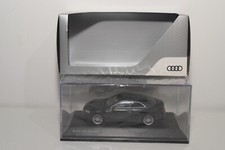 A95 1:43 SPARK AUDI A5 COUPE MANHATTANGRAU MANHATTAN GREY DEALER BOX MIB