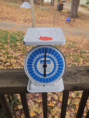 Montgomery Ward Scale 30 Lb Max It Measures 8-1/4''D x 6-1/4''W x 8''H 