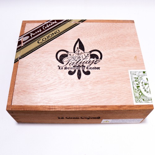 Caja de cigarros de madera vacía Tatuaje Gran Cojonu 7,25" x 6" x 2,25" - Imagen 6 de 8