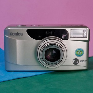Konica Z-UP 150e - 35mm Film compact camera - Silver Point And Shoot Student