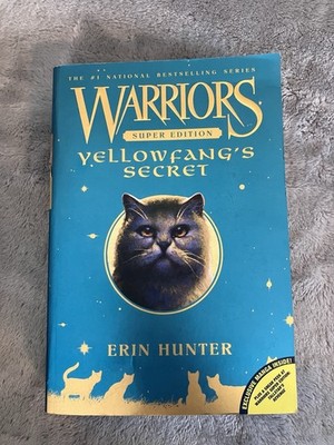 Warrior Cats Yellowfang's Secret - Paperback - Manga Inside