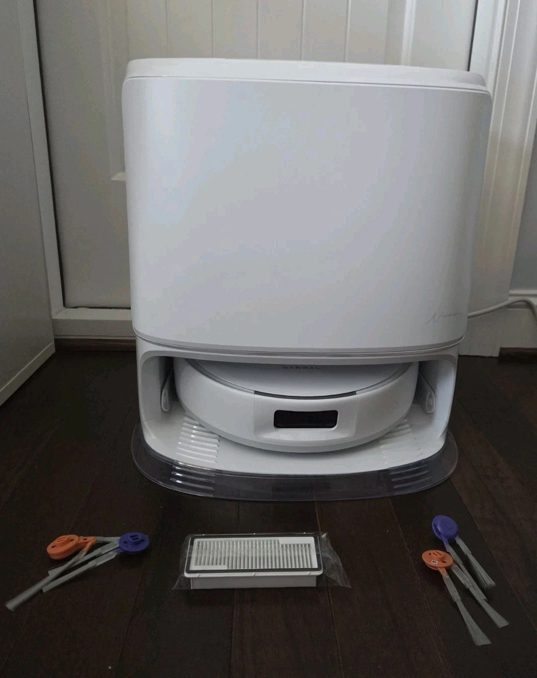 NARWAL Freo Z10 Robotic Robot Vacuum and Mop Combo, Tangle Free 15000Pa Suction