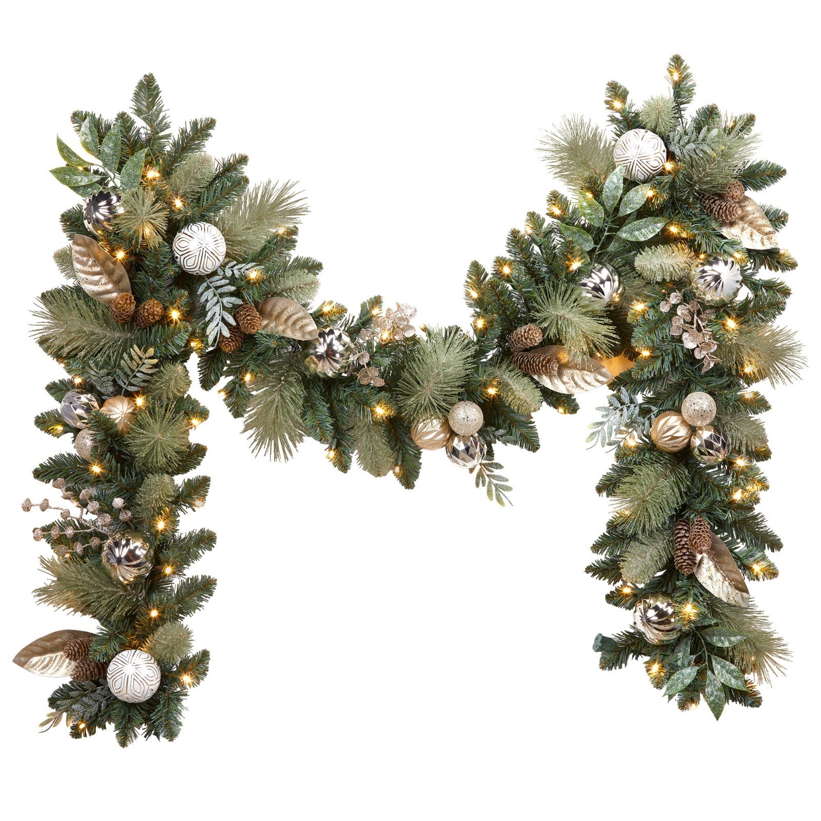 CG Hunter 2.7m (9 ft.) Decorated Garland Pre-Lit with 90 LED Lights