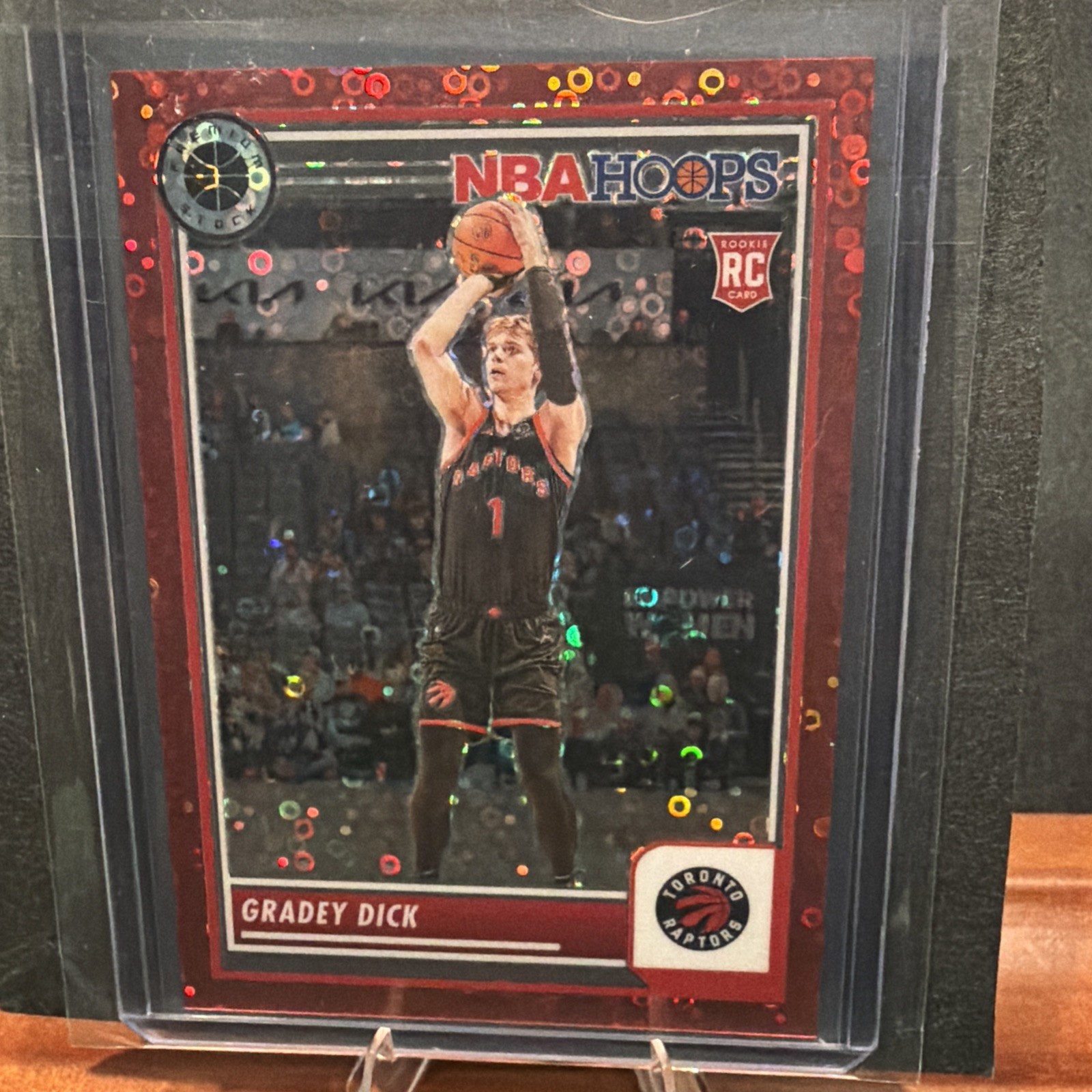 2023-24 Panini Nba Hoops Premium Stock Gradey Dick #251 Red Disco Prizm/149 (RC)