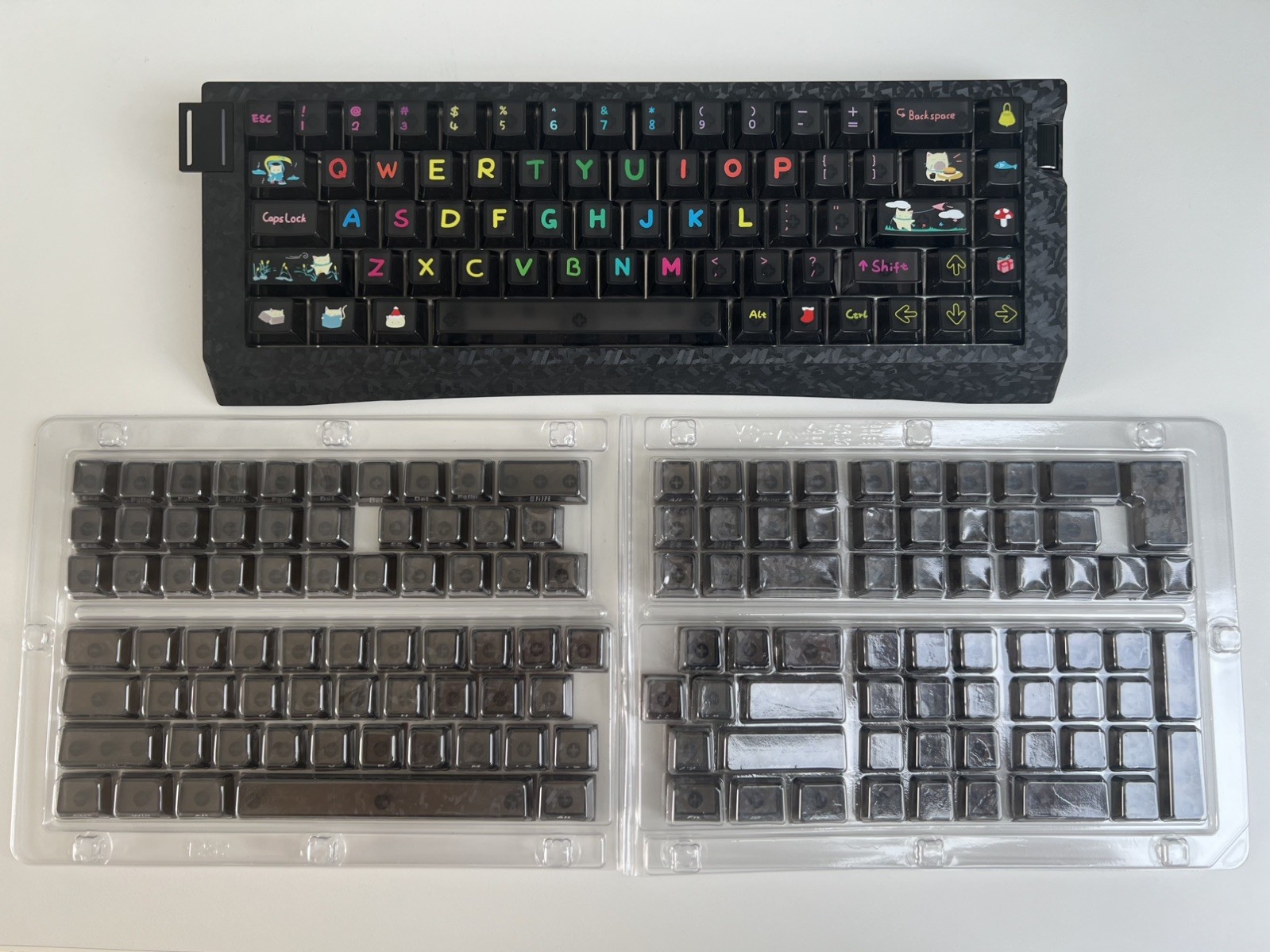 AJAZZ AK680 V3 HE Keyboard Magnetic Switches 60% Black carbon WITH EXTRA KEYCAPS