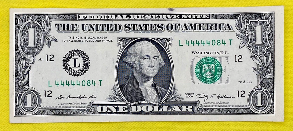 Billete de dólar Six of a Kind 4s sólido cinco en fila 4s elegante número de serie de un 2009 Foto 4 de 4