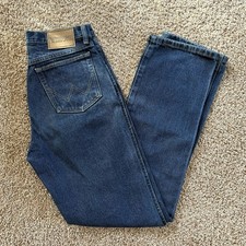 Wrangler Rugged Wear Men  s Classic Fit Jeans Straight Fit 30x34 Blue 39902PW