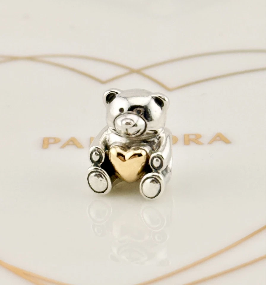 EDIÇÃO LIMITADA Novo Berloque Pandora Dois Tons Ouro 14K e Prata Urso de Pelúcia Meu Coração - Imagem 2 de 4