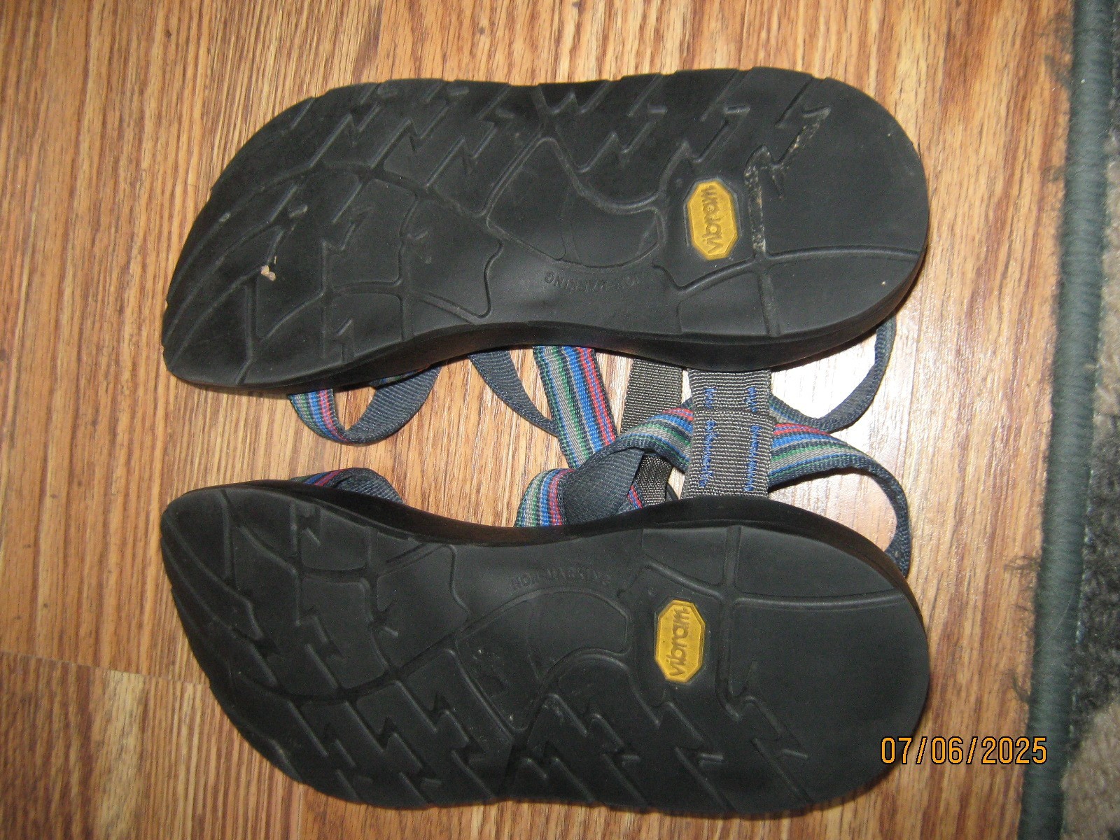 Chaco multi colored sandals 8 - image 3