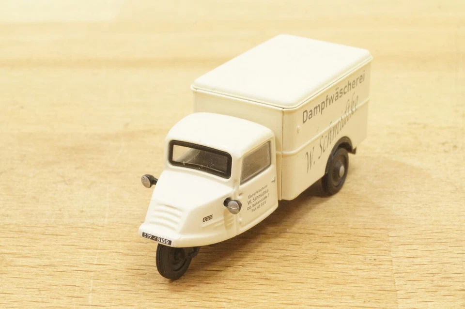 HO 1:87 NPE NA 88160 Triciclo Goliath GD 750 Con Scocca " W. Schmidtke " NUOVO - Immagine 4 di 4