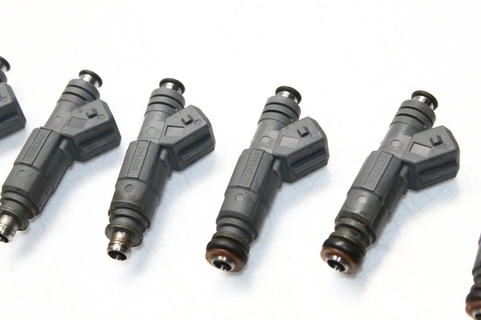 1999-2001 BMW E38 740i 740iL 540i 4.4L V8 CONJUNTO INJETOR DE COMBUSTÍVEL 8 PEÇAS P4786 - Imagem 3 de 4