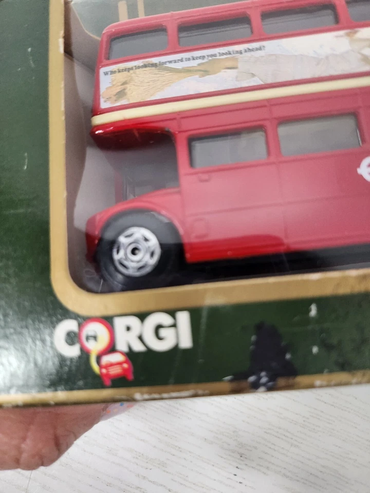 Vintage Red Corgi London Bus Die Cast The Londoner At Harrods Knights Bridge NEW - Image 2 of 4