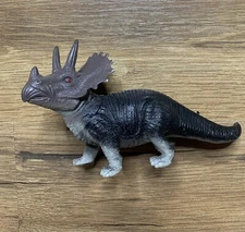 Dolgen Dinosaur Styracosaurus 6" BLACK Gray  Red EYES Great Sculpt HTF