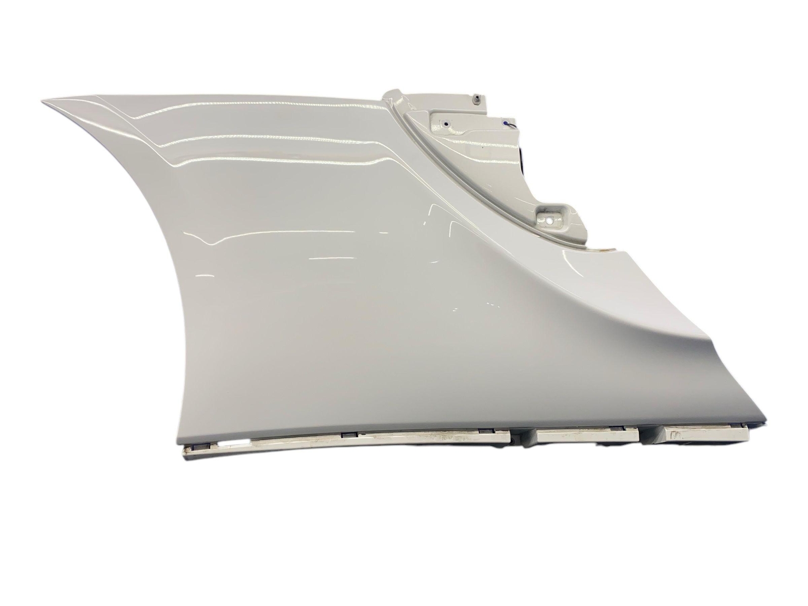 2016-2021 MCLAREN 570S REAR RIGHT LOWER QUARTER PANEL WING COVER WHITE OEM