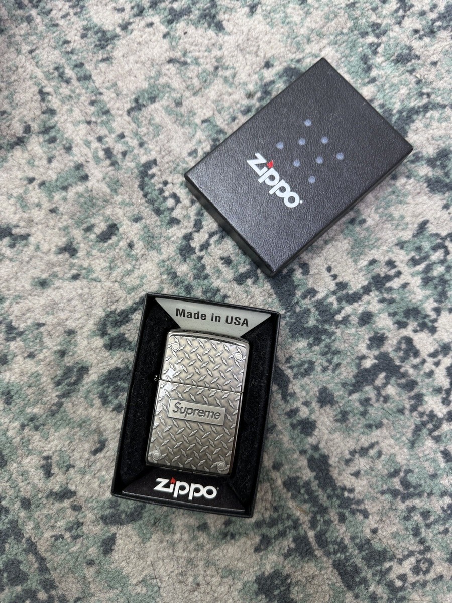 Diamond Plate Zippo® Supreme Supreme Diamond Plate Zippo