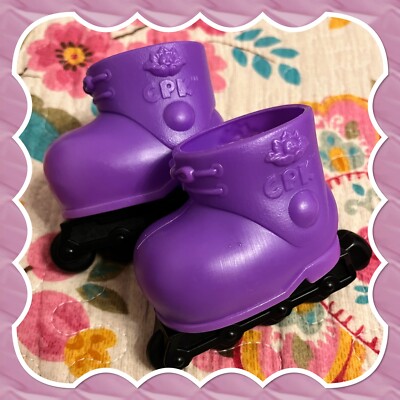 Schöne Vintage Cabbage Patch Kinder Mädchen Mattel lila Rollschuhe passen 13 Zoll