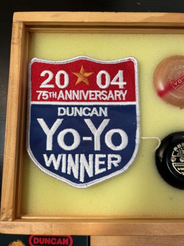 4x Duncan Yo-Yo 2004 Champion 75th Anniversary Winner YoYos Collectors Wood Box - Picture 3 of 14