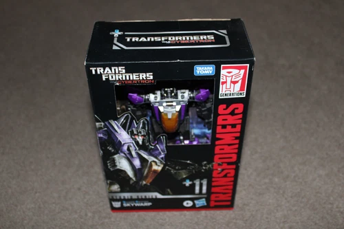 Skywarp SS+11 - Transformers Studio Series WFC - Voyager Class Takara Tomy