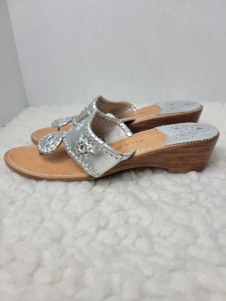 Jack Rogers Jacks Flip Flop Women's Semi Wedge Size 9M Sandal Platinum Leather  - Image 3 of 4