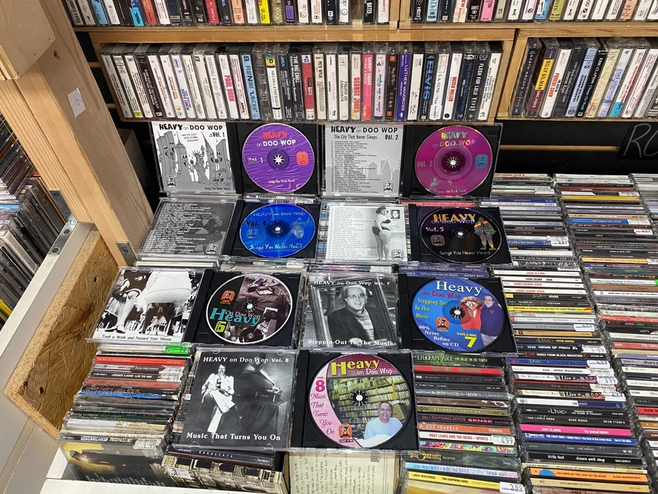 Heavy on Doo-Wop R&B- Lot of 7 Doo-Wop Comps Champ Records [7 CD, VG] - Image 3 of 4