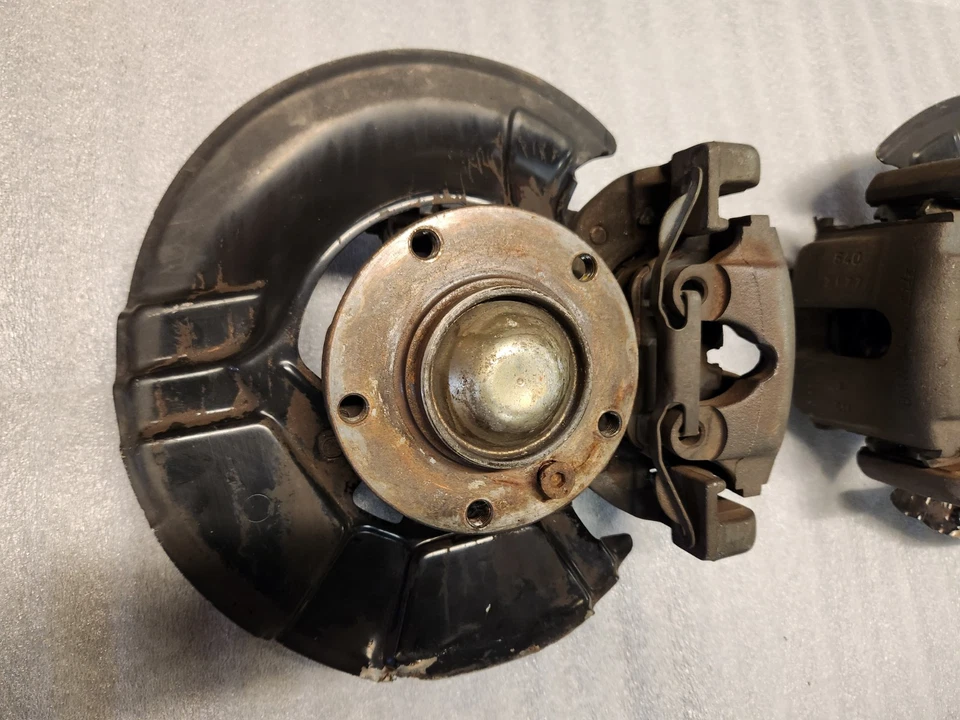 BMW E36 Conjunto de husillo de dirección Nudillo Buje Portador King Pin Caliper Z3 Delantero Foto 2 de 4