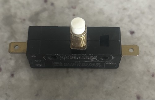 Goodman OEM Front Cover Pressure Switch Replacement 20197310