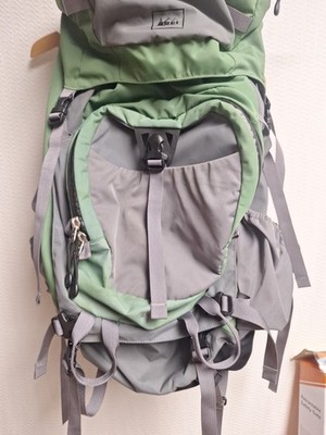 REI Venus 70 Co-op Hiking Backpack Excellent Condition Pockets