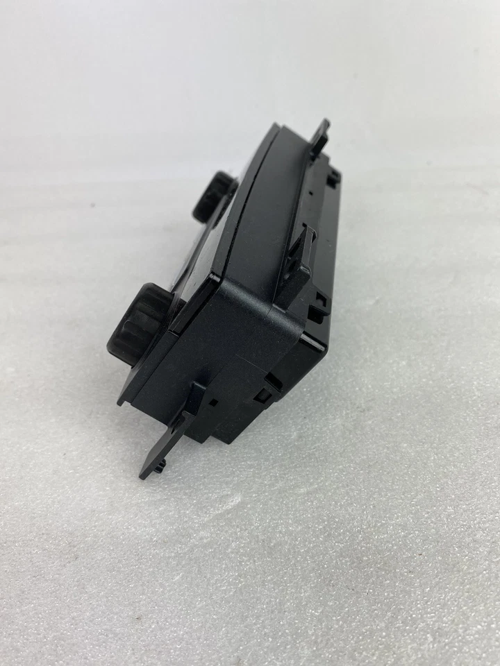 Unidad de control de tablero genuino GM Chevrolet Traverse, Buick Enclave 23507152 Foto 2 de 4