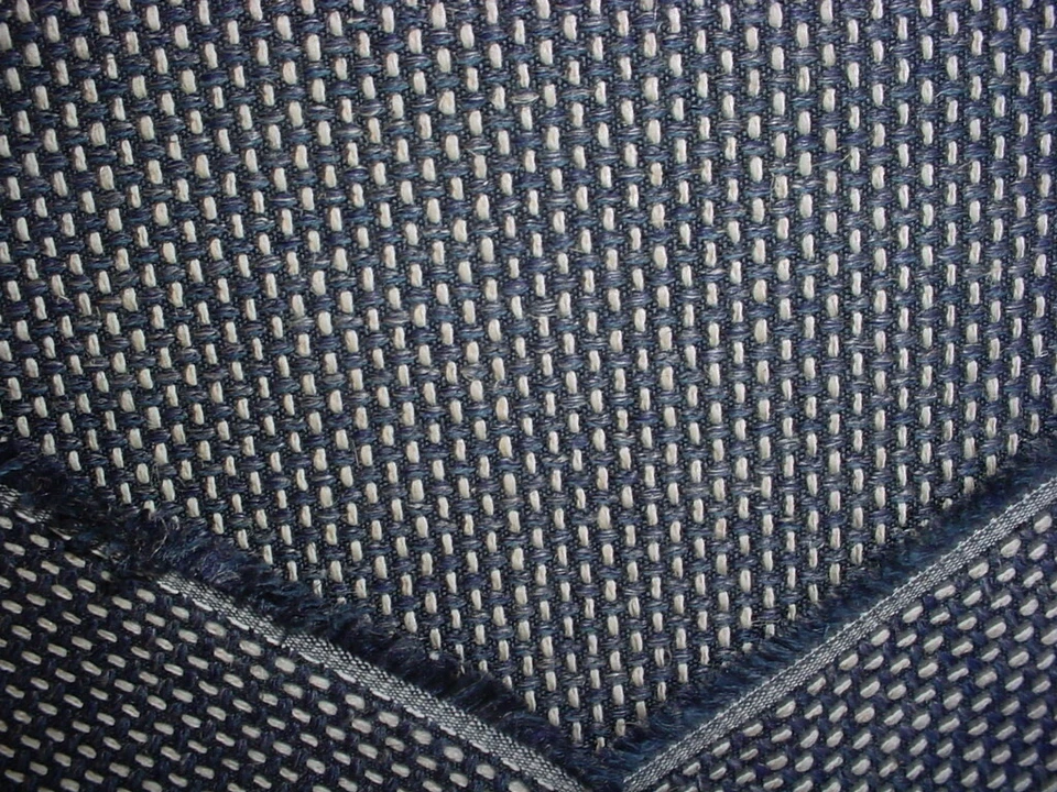 2-5/8Y Brunschwig & Fils 71295 Gravity Blue Wool Basketweave Upholstery Fabric - Image 4 of 4