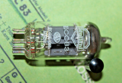 ECC83/12AX7  MULLARD  -  BALANCED  TOP CONDITION