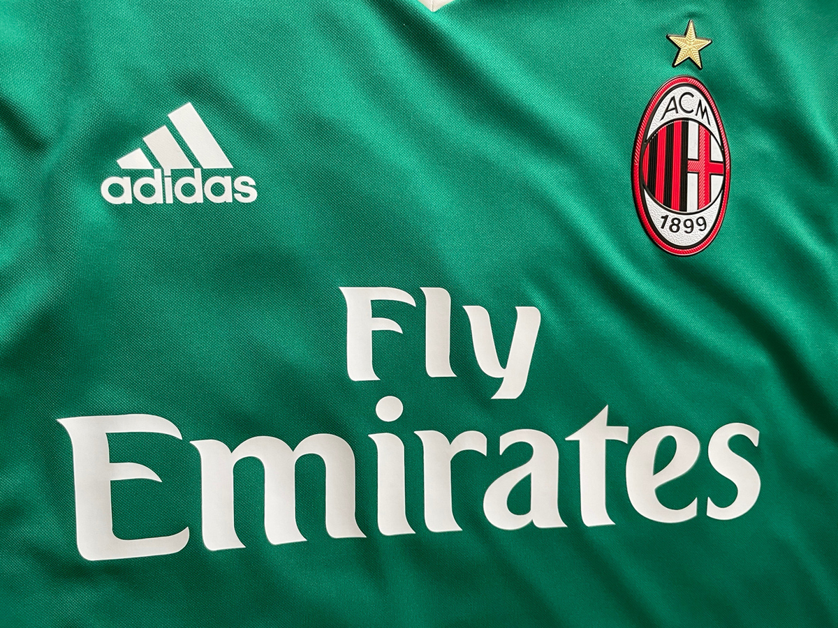 2017/18 AC Milan Goalkeeper Jersey #99 Donnarumma 6 (S) Player