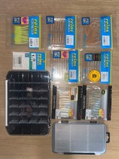 Reins Worm Jig Head Case, etc.