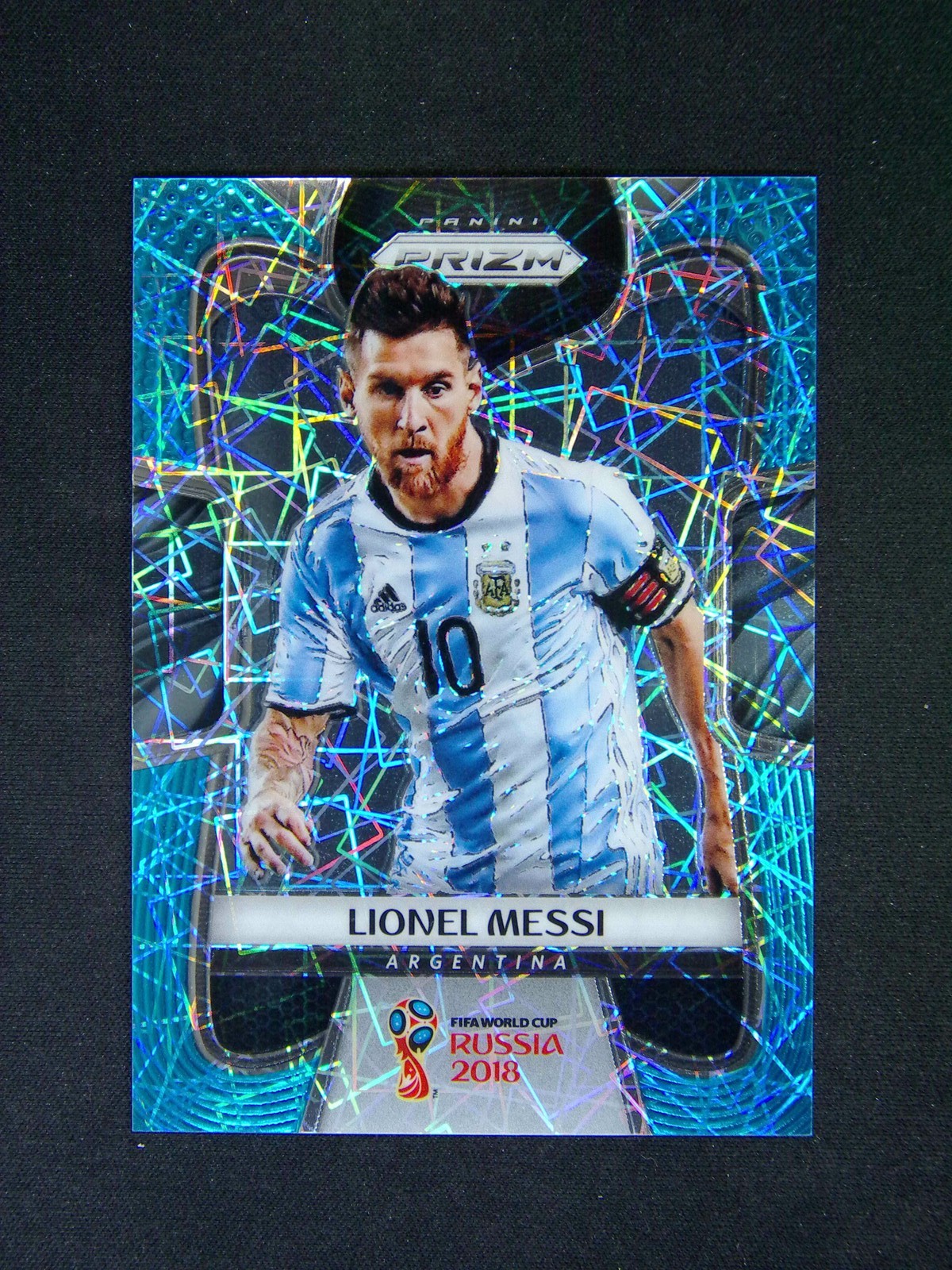 2018 Panini Prizm World Cup Lionel Messi #1 Argentina Blue Lazer /125