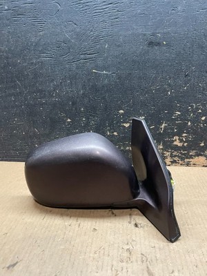 2001 - 2006 Suzuki Grand Vitara XL-7 Right Passenger View Door