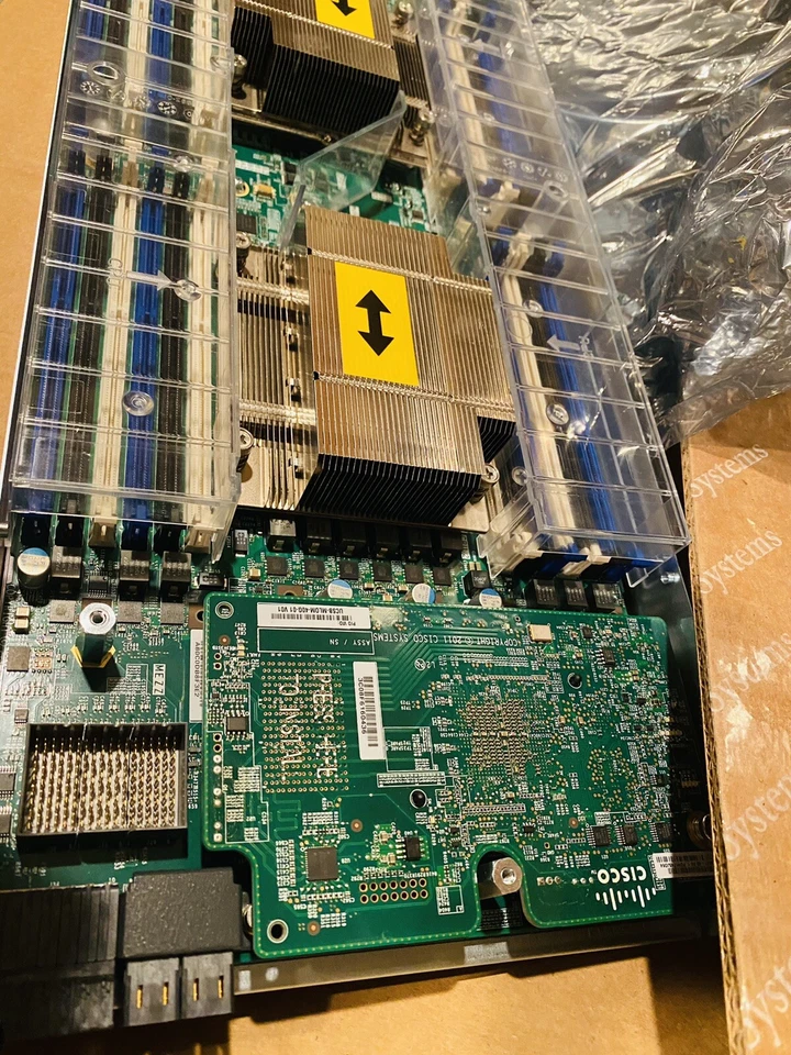 Cisco UCSB-B200-M3 UCS B200 M3 Blade Server - Image 4 of 4