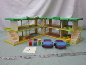 fisher price holiday inn