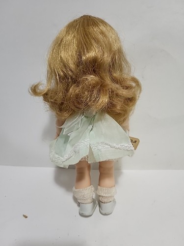 VOGUE VTG "LITTLIEST ANGEL" TAGGED GREEN EYED BLONDE 11" FASHION DOLL - Picture 6 of 9