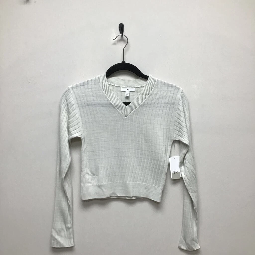 Tight cropped sweater cheap