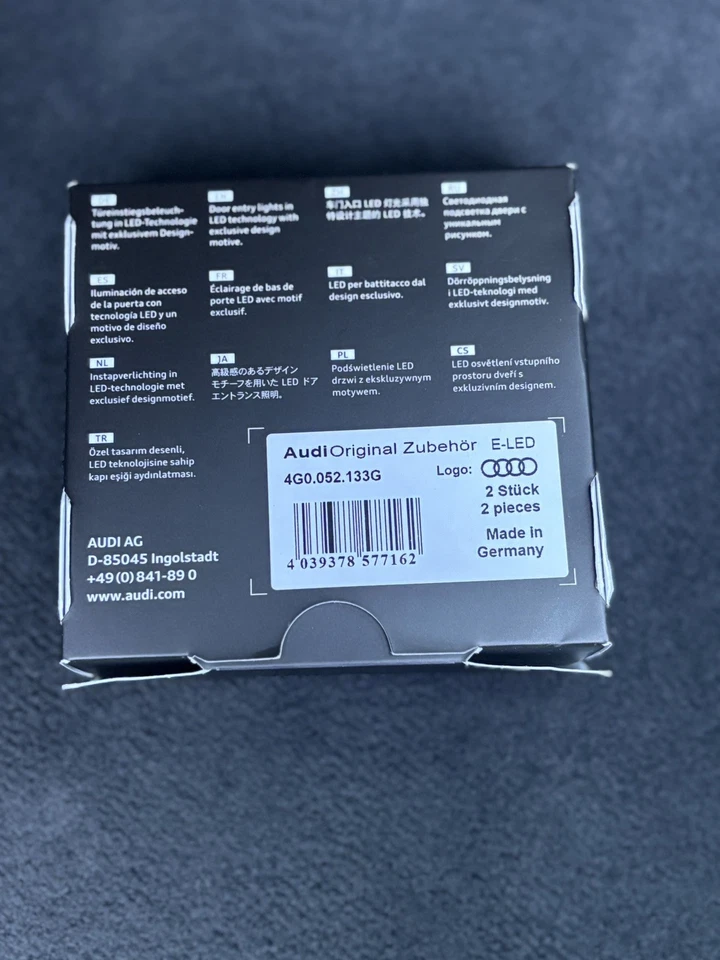 Audi Logo Lights 4G0.052.133G Geniune A1,A3,A4,a7,Q2,Q3,Q4,Q5,Q7,A8.  - Image 2 of 2