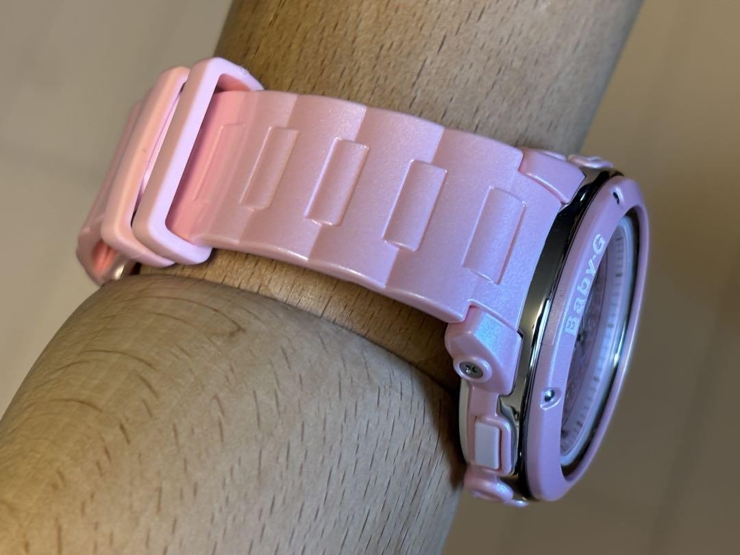 Casio Baby-G Hello Kitty BGA-150KT 25th Anniversary Pink Watch